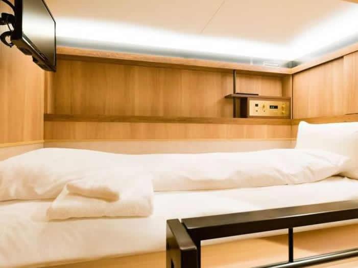 Cabin Inn Kyoto Sanjo Kawaramachi Εξωτερικό φωτογραφία